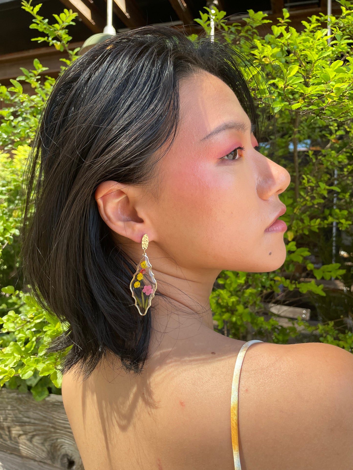 Flower Pond Earrings