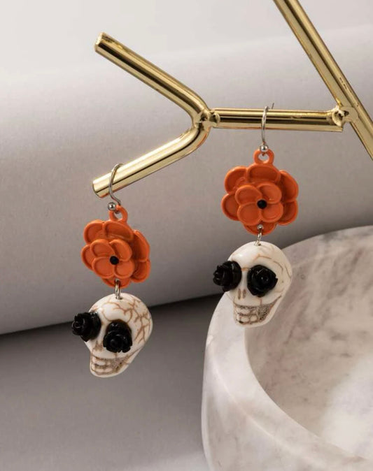 Ria Skull Earrings