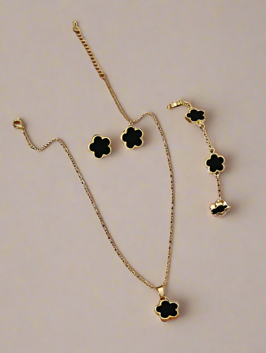 Peplum Necklace Set
